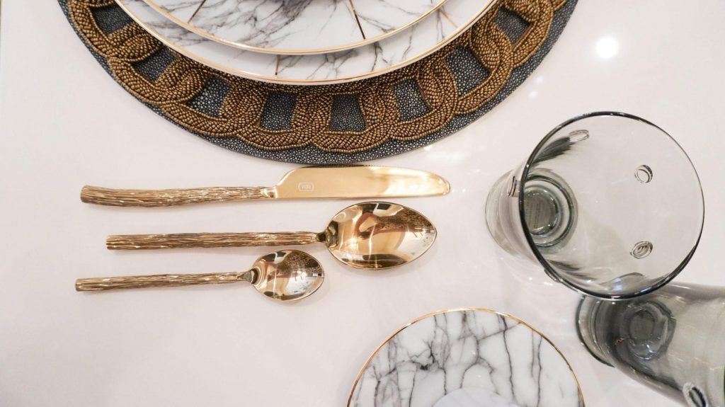 Gold Bark Flatware Ideas