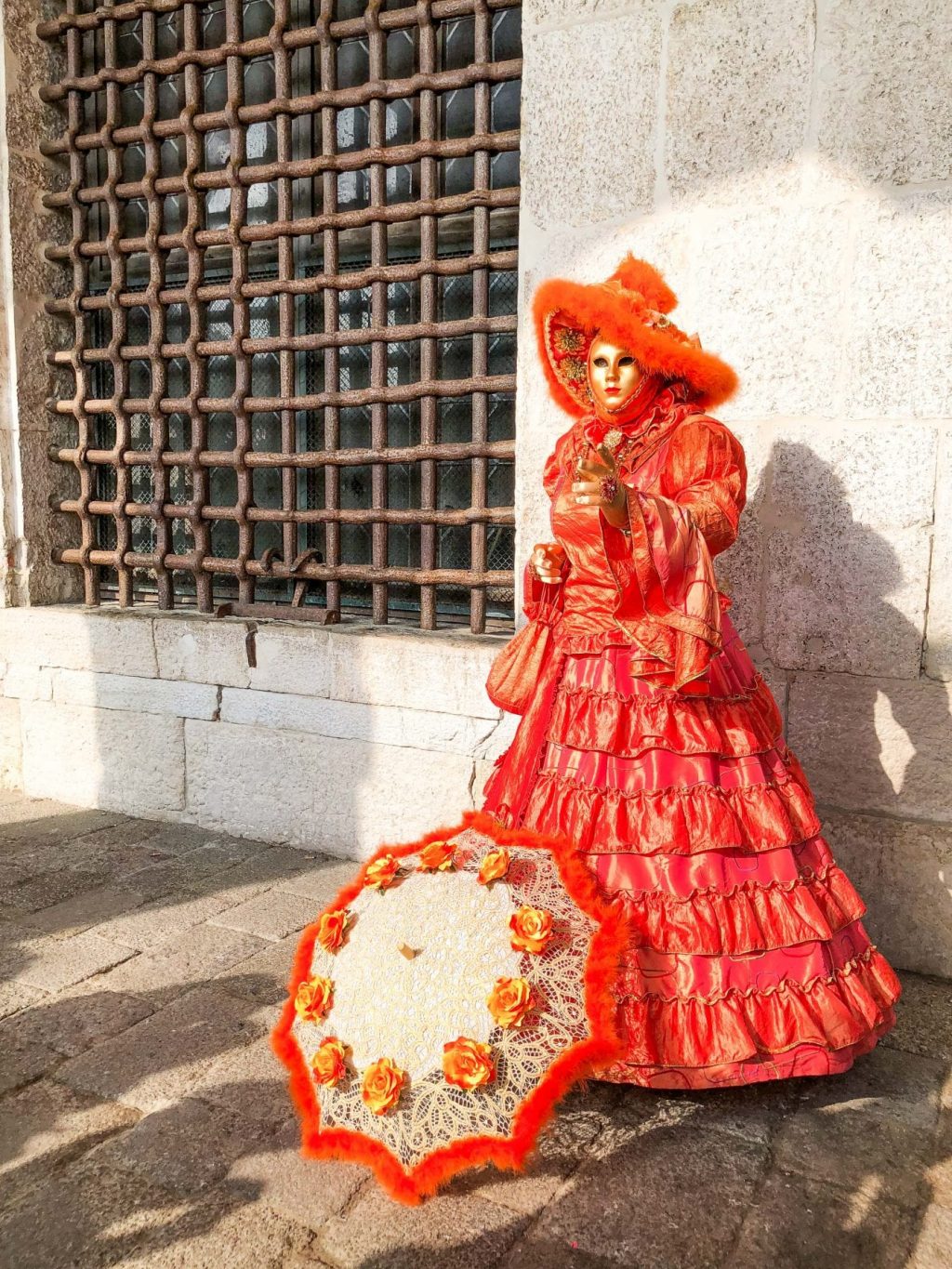 Orange Mary Poppins Costume Idea, Lace Venice Carnival Costumes, Venice Carnival 2018 Photos, Venice Carnival, Carnival Venice Italy, Venice Carnival, Carnevale Di Venezia, Venetian Masquerade Masks, Carnivale Di Venezia, Carnival Venice, Carnival Venezia, Best Halloween Costume Ideas On Pinterest, Carnaval Venice, Carnaval Venezia, Carnaval Di Venezia