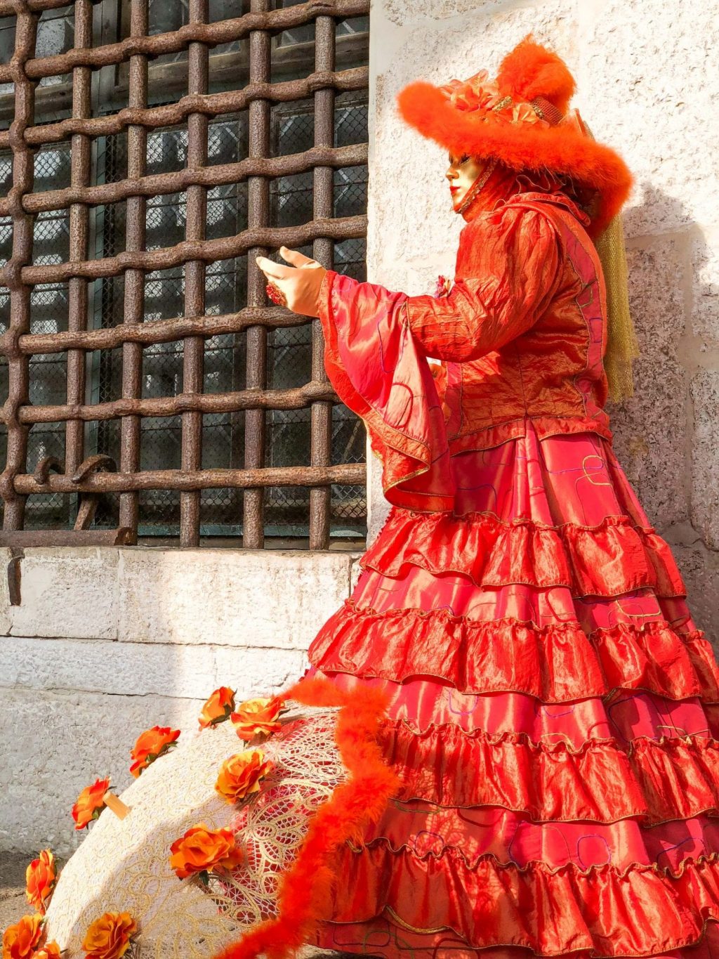 Orange Mary Poppins Costume Idea, Lace Venice Carnival Costumes, Venice Carnival 2018 Photos, Venice Carnival, Carnival Venice Italy, Venice Carnival, Carnevale Di Venezia, Venetian Masquerade Masks, Carnivale Di Venezia, Carnival Venice, Carnival Venezia, Best Halloween Costume Ideas On Pinterest, Carnaval Venice, Carnaval Venezia, Carnaval Di Venezia