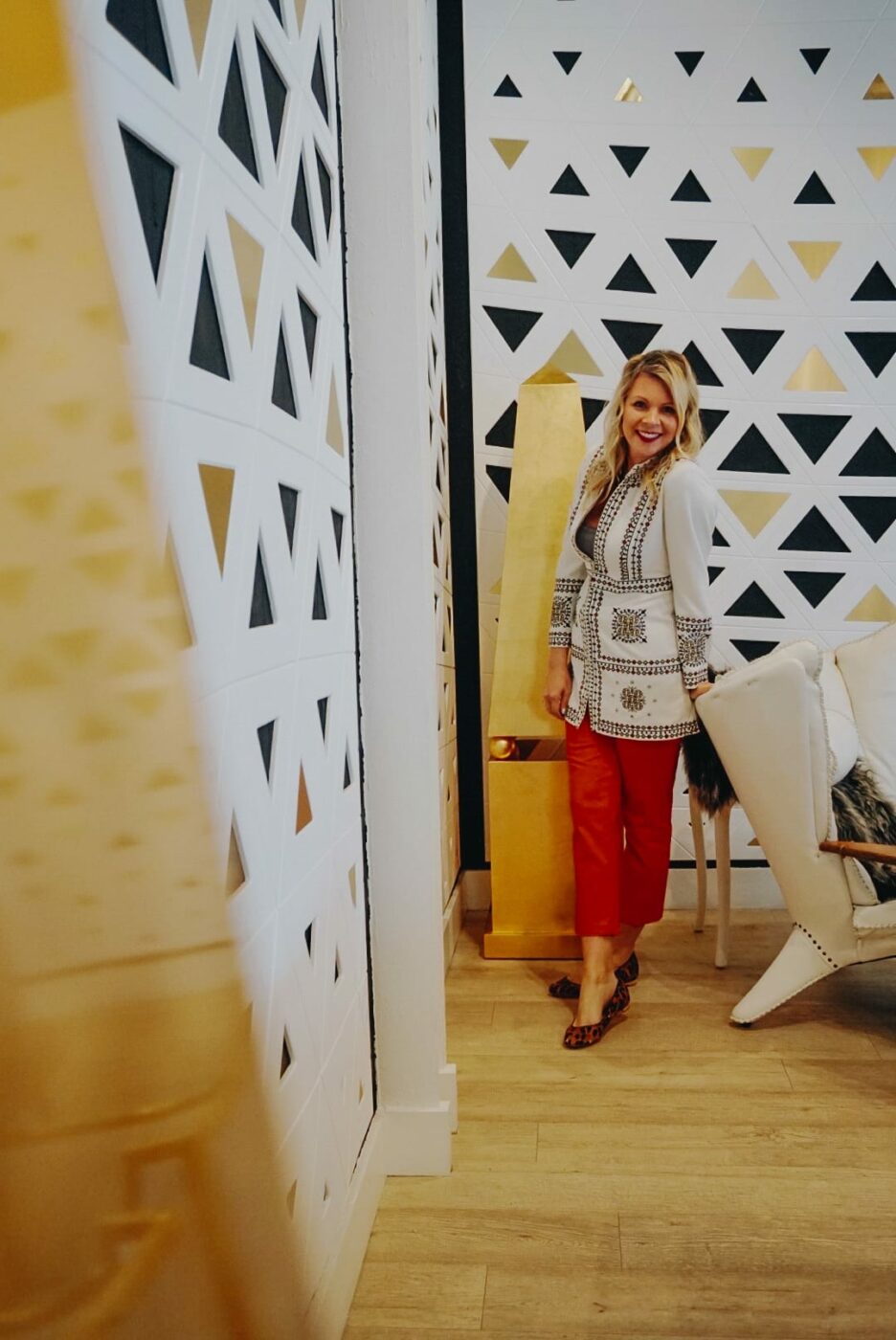 Over 40S Fashion Blogger With Gucci Belt With Embroidered Jacket Suit Coat, Christi Tasker, Miami Interior Designer, Miami, Creative Director Christi Tasker