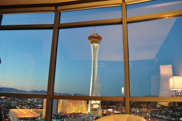 Las-Vegas-Apartment-Therapy-Stratosphere