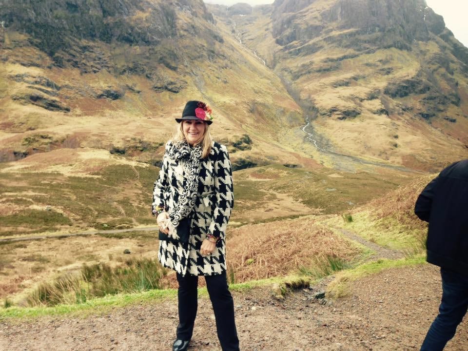 Pamela Reeves, Scotland Highlands, How To Travel In Scotland, Scotland Travel Tips, Pameal Davis Reeves, Pam Reeves, Pamela Reeves, Miami, Pam Reeves Davis, Pamela Davis, Pam Davis, Travel Blogger,