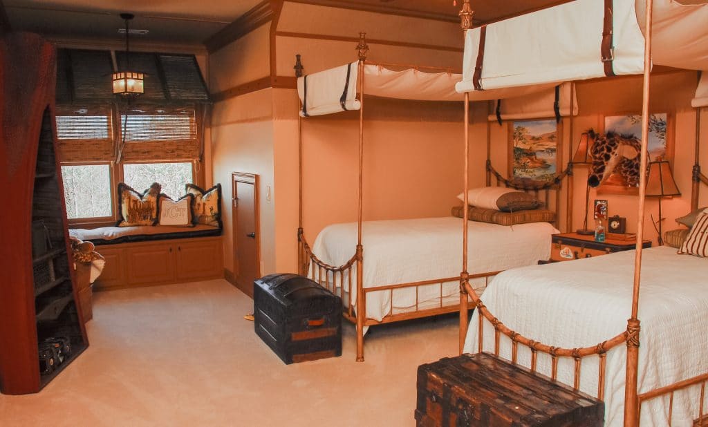 boys safari bedroom